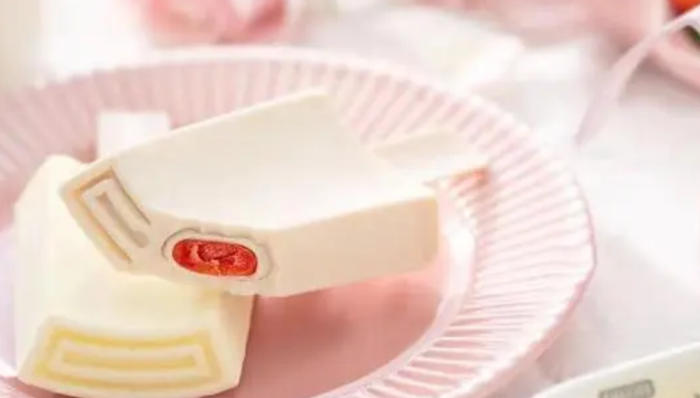 钟薛高,雪糕,营销,卡拉胶