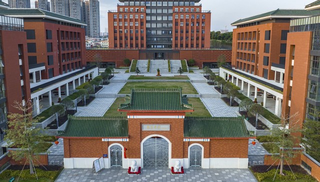 如何解决县域高中的发展难题？教育部重点采取这些措施