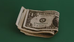 罗永浩杠上中信证券后续：锤子科技股权解冻，金石投资悄然转型