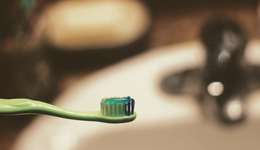 国家药监局：这类牙膏不存在