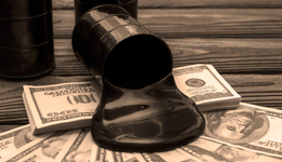 油价突然暴跌12%，巴菲特刚花39亿加仓石油股，拐点要来了？