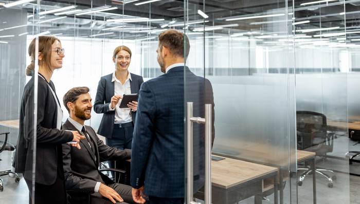 升级出海业务，人才和营销作为突破口，领英中国能否“后来居上”？