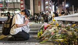 除了政治暗杀，还有更多跟政治有关的暴力存在