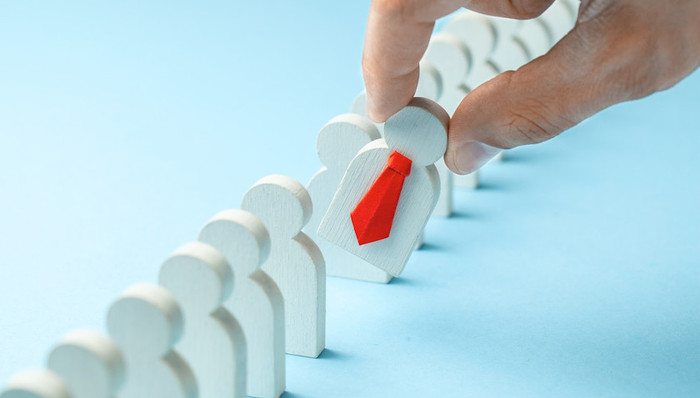 新冠,康复,求职,歧视,发布会,上海,疫情,新闻发言人,回应