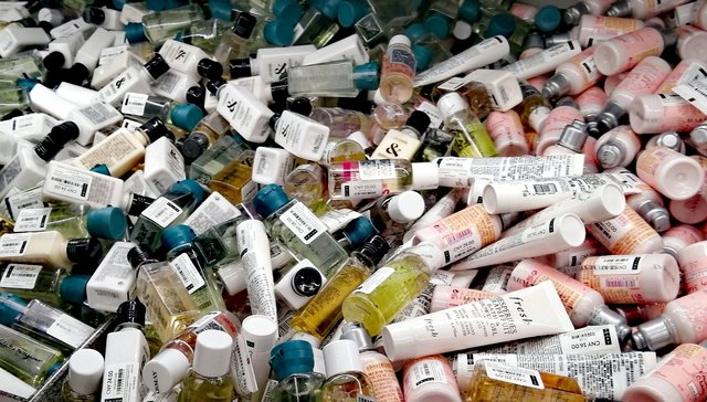 开业半年就关店，美妆集合店的好日子到头了？