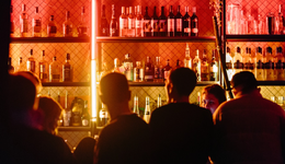 小酒馆能成为酒企产品升级渠道转型的超级载体吗？