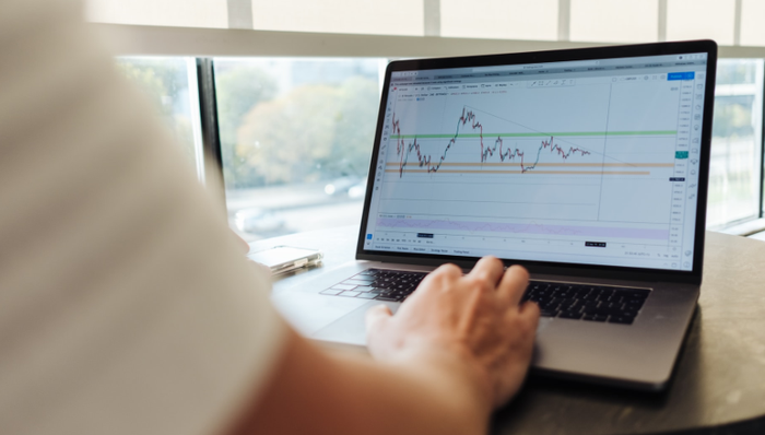 股价,估值,减持