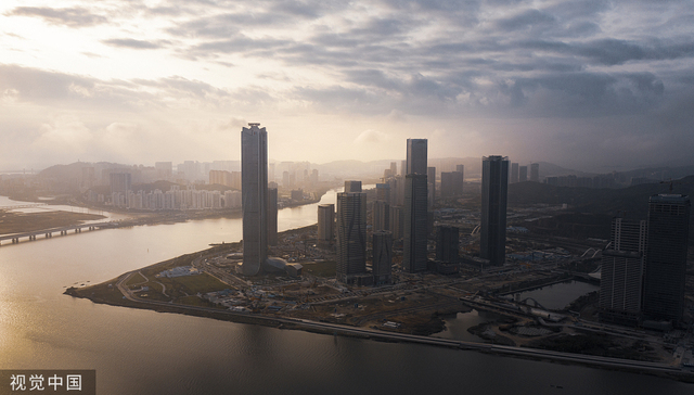 2025年广东全省设立绿色专营机构40家，推动碳金融市场建设