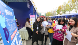 青年群体普遍面临摩擦性失业困境，怎么破？