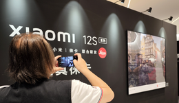 “年輕人的第一臺(tái)XX”，小米式造句總算傍上“大款”了