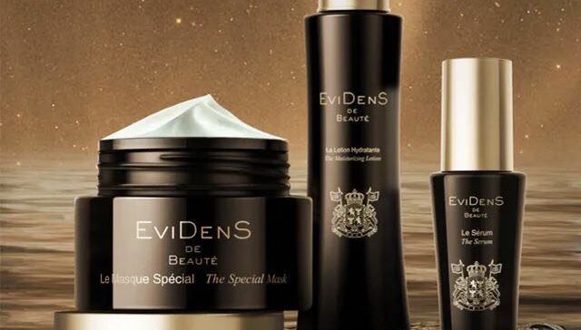 国货品牌御泥坊买下了一个均价两三千的法国贵妇护肤品牌