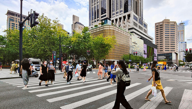 上半年上海GDP同比下降5.7%，6月主要经济指标明显改善