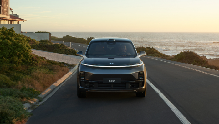 理想L9,空气悬挂