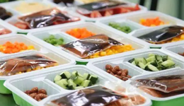 趣店羅敏，預(yù)制“韭菜”？