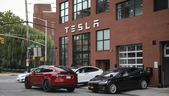 耗时两月拆解特斯拉Model 3，券商研报揭示未来智能汽车发展三大趋势