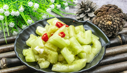 “拌蒜”的张小泉，业绩、股价、营销处处不如意