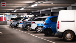 你停车它赚钱，“智慧停车”运营商二闯深交所