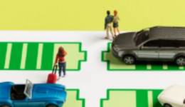 新能源车补能：小鹏、蔚来各有千秋