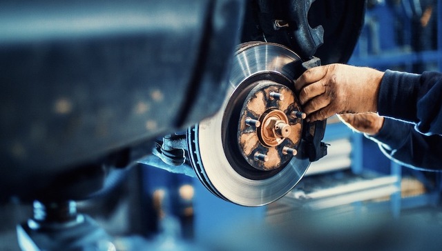 中国连锁经营协会发布汽车后市场连锁企业Top40：非品牌特许企业天猫养车门店最多，小李补胎垫底