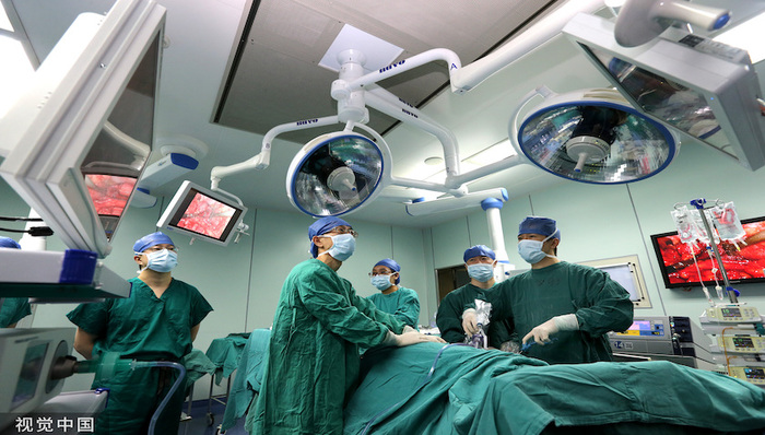 网购器械自己动手自割包皮？“危险生意”背后隐现多家上市公司