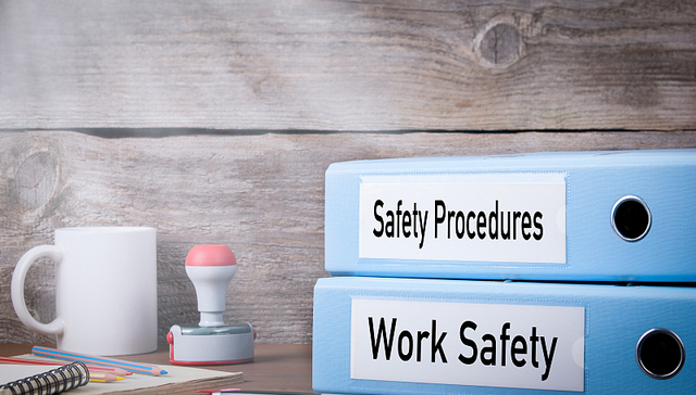 35岁职业危机为何偏爱互联网人？｜不宜高调