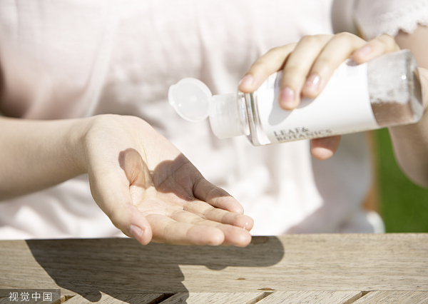 本土化妆品企业业绩自6月起显著恢复