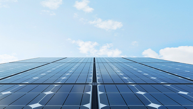 晶澳科技上半年净利翻倍，隆基绿能增长约三成