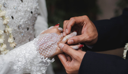 高管被拘、口碑崩盘、诉状缠身，世纪佳缘却仍是婚恋市场龙头？