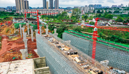 馮俏彬：建議前移部分明年財政預(yù)算應(yīng)對四季度政策空窗期