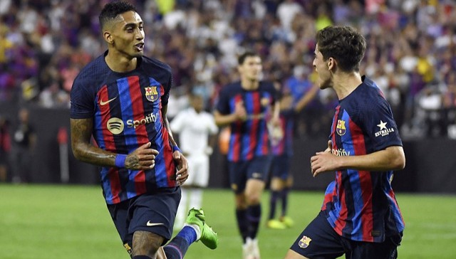 新阵容赢下国家德比，自售媒体版权的巴萨赚到了吗？