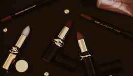 直降43.9%，化妝品新品“難產(chǎn)”意味著什么？