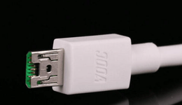 統(tǒng)一快充標(biāo)準(zhǔn)體系？前途光明、但道路或?qū)⒑芮? class=