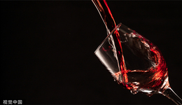 大股东、高管减持不断，净利连亏三年，抛售澳洲资产后威龙股份再推0元员工持股计划