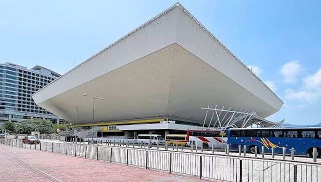 MIRROR香港红馆演唱会发生严重事故背后，是萎靡的演出市场