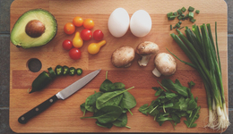 “解散会”开了20分钟，高管提前撤离，每日优鲜带了个坏头