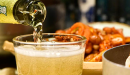 华润野心藏不住了，左手啤酒右手白酒