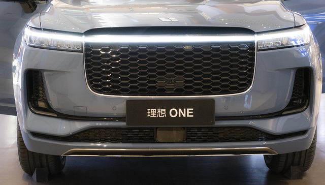 理想回应高速起火事件