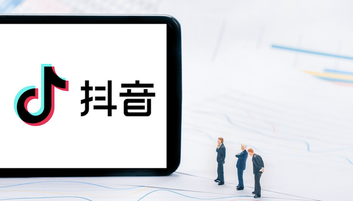 抖音网红自曝直播带货收入：一天卖2.3个亿，净赚300多万