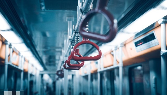 直通部委 | 7月城市轨道交通客运量同比下降10.1% 全国高校书记校长访企拓岗239.2万个