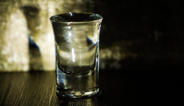 猛龙过江，在江苏吞下240亿份额的外来白酒是个什么格局？