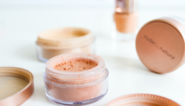 薇諾娜、花西子打頭，植物原料成快車道？