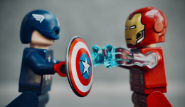 电动车王者之争：特斯拉比亚迪攻守互换