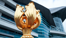 香港隔离政策再松绑，但航班恢复有限仍然制肘海外交流