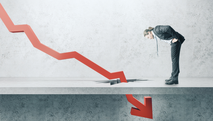 传东方甄选直播间人气下滑因遭限流，抖音新东方均否认