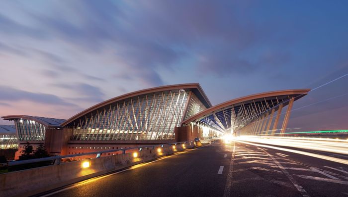 上海机场资产重组完成，浦东、虹桥两场实现整体上市