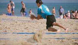 穿过传闻，我亲身体验了一场飞盘