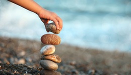 央行最新表态：“着力”稳物价，不超发货币