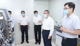 加大力度推進(jìn)生物醫(yī)藥產(chǎn)業(yè)發(fā)展！李強(qiáng)深入生物醫(yī)藥企業(yè)和研發(fā)中心開(kāi)展大走訪大排查