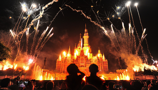 迪士尼三季度净收入同比增长53%，流媒体用户数量首次超过Netflix