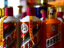 茅台日赚1.6亿，他们却笑不出来